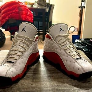 Great condition warn twice. No dirt under the shoes, great condition.